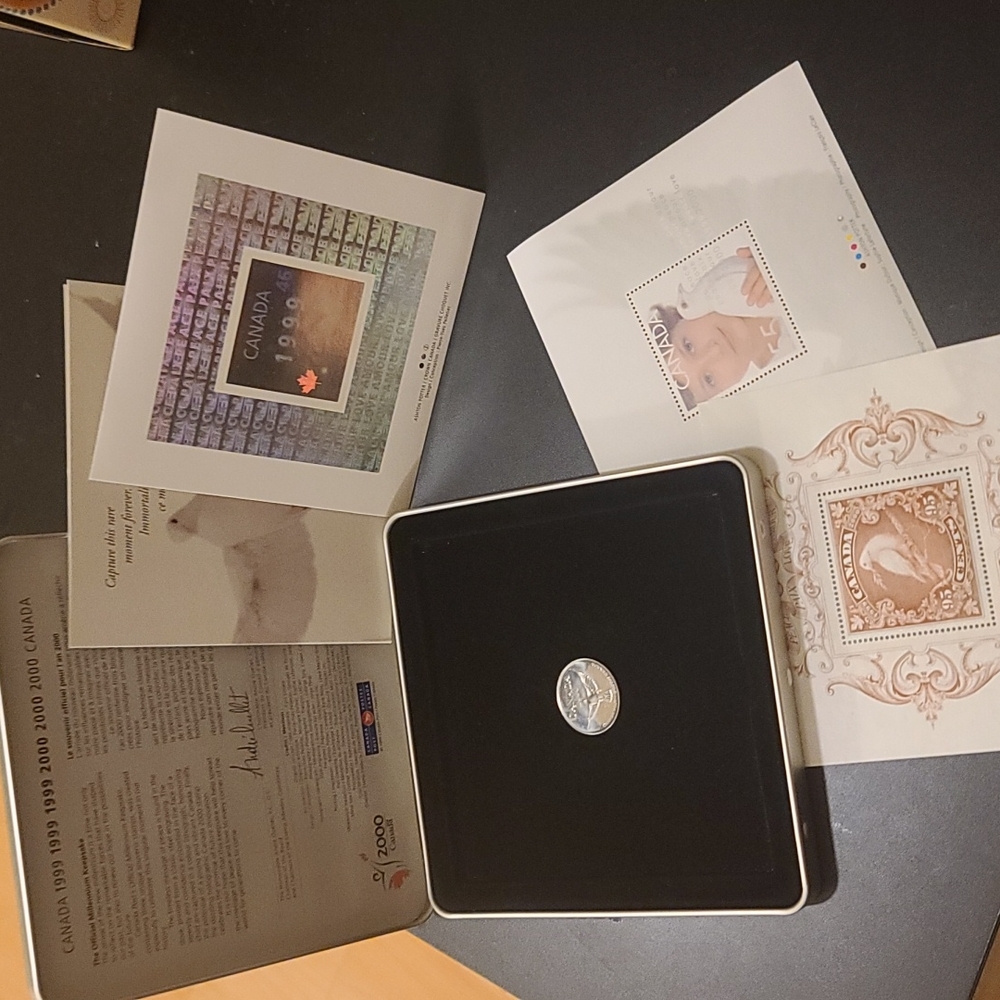  Canada Post Original Millennium Keepsake Coin and Stamp Set 1999-2000